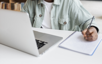 Cursos para Surdos